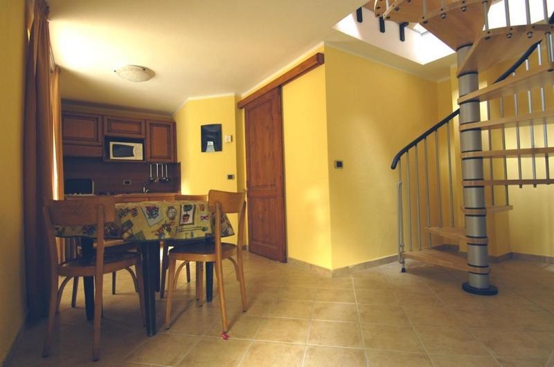 גבי Residence Hotel Moderno מראה חיצוני תמונה