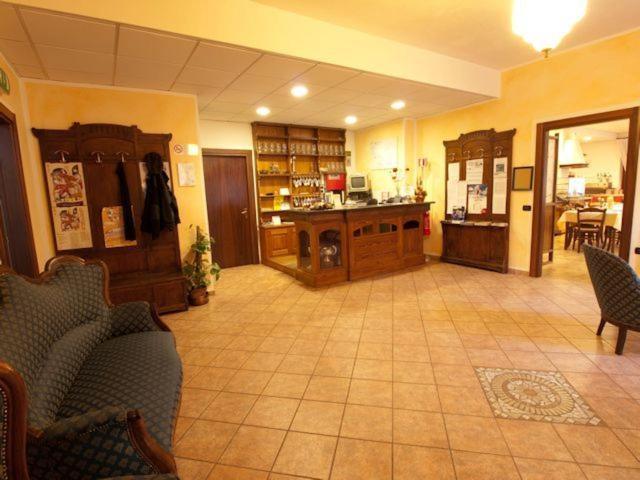 גבי Residence Hotel Moderno מראה חיצוני תמונה