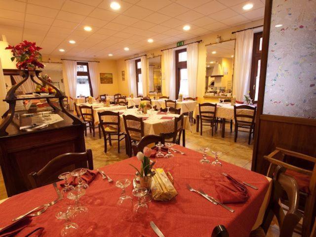גבי Residence Hotel Moderno מראה חיצוני תמונה